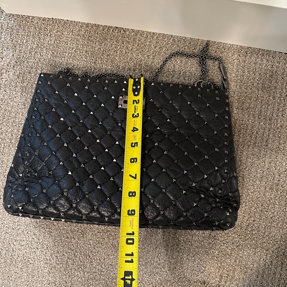 Valentino Garavani Rockstud Shoulder Bag – Black Leather - Picture 9 of 10